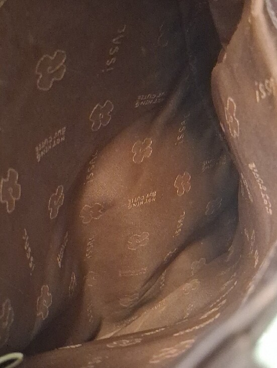 Isaac Mizrahi Chocolate Brown Leather Shoulder Tote main image 16